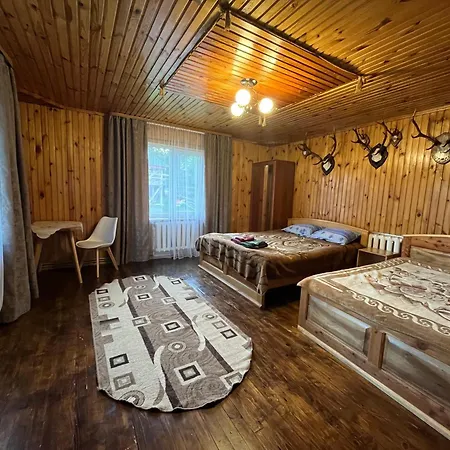 Сasa de vacaciones затишний дім Yaremche